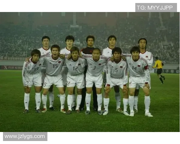 中国72年出生足球巨星崛起记：从草根到国家队的荣耀征程